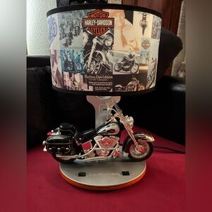 Harley-Davidson Vintage Motorcycle Lamp with Black and Silver Accents